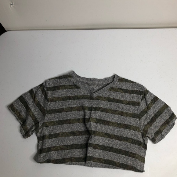 Auth Sidecar v-neck - Picture 8 of 8